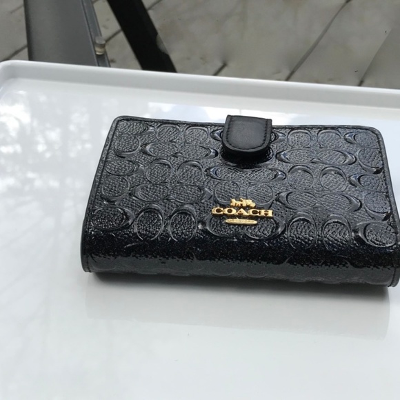 Super Cute Coach Wallet 3.5 x 5 NWT - Picture 4 of 8